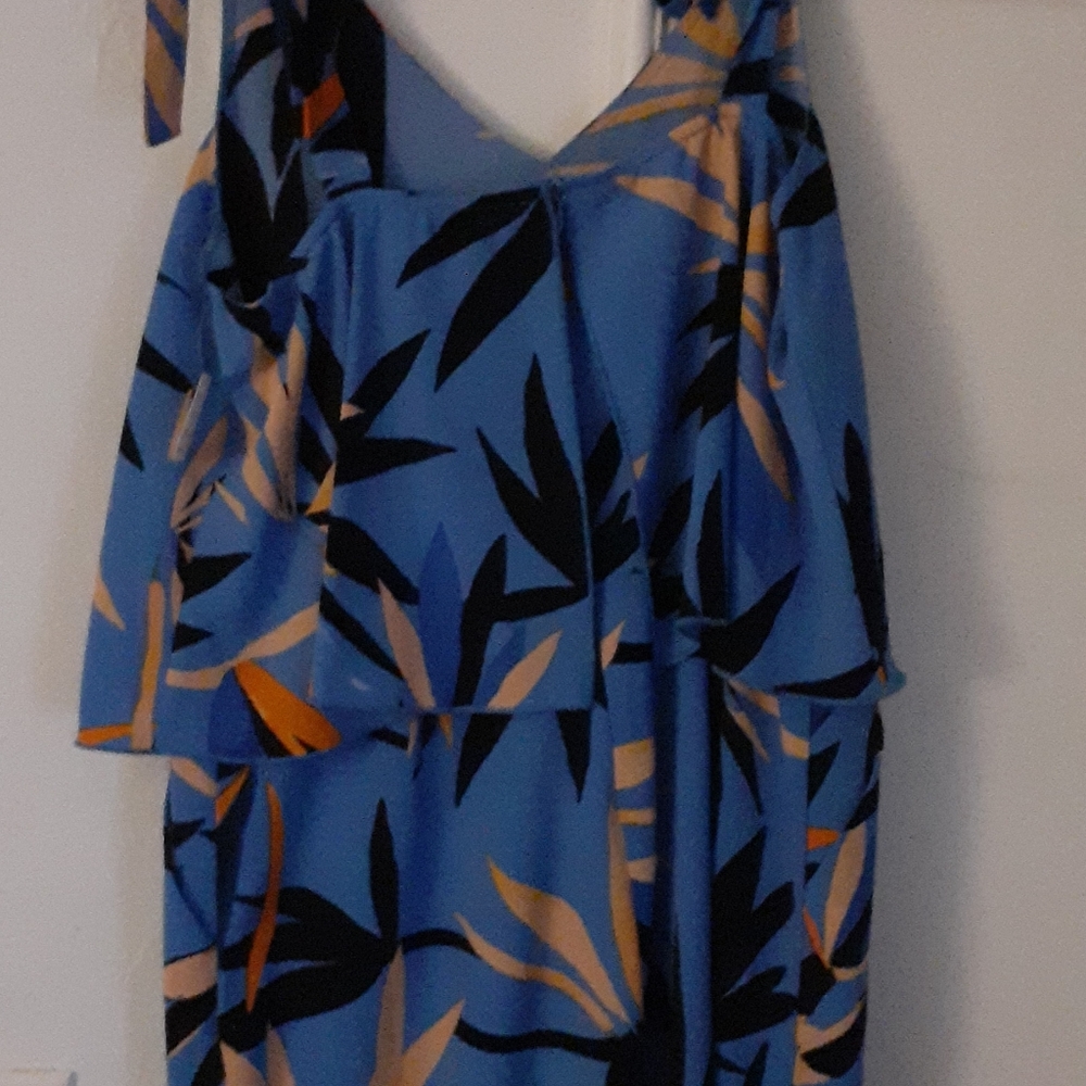 Romper - Picture 4 of 4